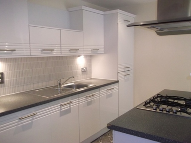  Image of 2 bedroom Flat to rent in Chaseley Gardens Skelmorlie PA17 at Skelmorlie North Ayrshire North Ayrshire, PA17 5DQ