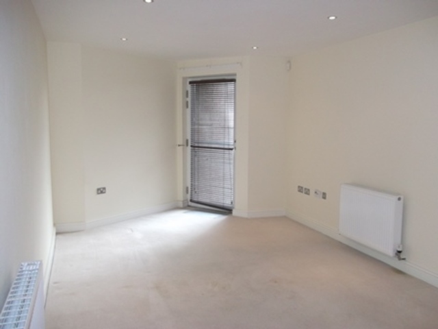  Image of 2 bedroom Flat to rent in Chaseley Gardens Skelmorlie PA17 at Skelmorlie North Ayrshire North Ayrshire, PA17 5DQ