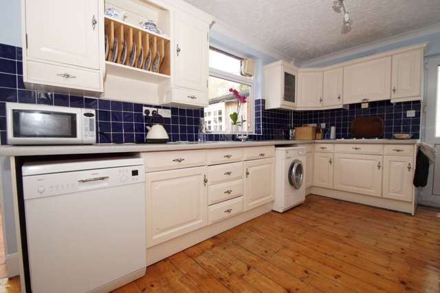  Image of 4 bedroom Semi-Detached house for sale in Chaulden Lane Hemel Hempstead HP1 at Chaulden Lane  Hemel Hempstead, HP1 2BT