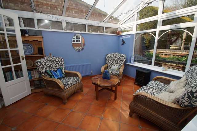  Image of 4 bedroom Semi-Detached house for sale in Chaulden Lane Hemel Hempstead HP1 at Chaulden Lane  Hemel Hempstead, HP1 2BT