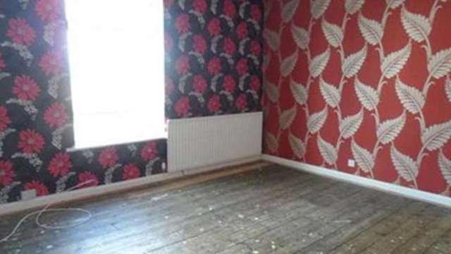  Image of 2 bedroom End of Terrace for sale in Chelmsford Street Oldham OL8 at Chelmsford Street  Oldham, OL8 1RZ