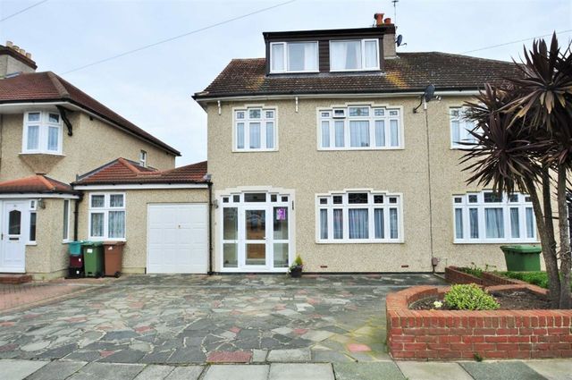  Image of 5 bedroom Semi-Detached house for sale in Chessington Avenue Bexleyheath DA7 at Bexleyheath Kent Bexleyheath, DA7 5NR