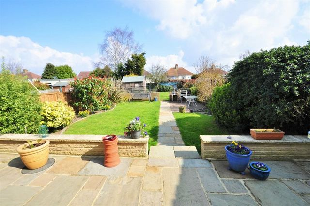  Image of 5 bedroom Semi-Detached house for sale in Chessington Avenue Bexleyheath DA7 at Bexleyheath Kent Bexleyheath, DA7 5NR