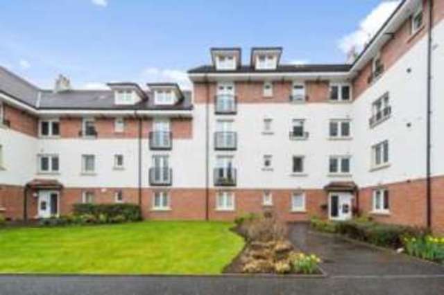  Image of 3 bedroom Flat for sale in Chesterfield Gardens Kelvinside Glasgow G12 at Kelvindale Glasgow Glasgow, G12 0BF