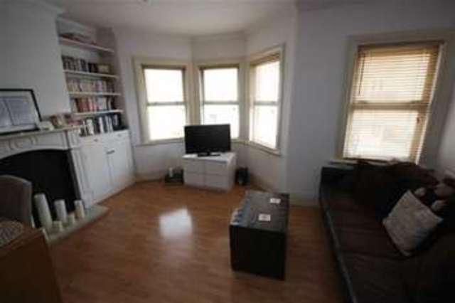  Image of 1 bedroom Flat for sale in Chingford Lane Woodford Green IG8 at Chingford Lane  Woodford Green, IG8 9QS
