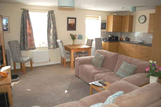  Image of 1 bedroom Apartment for sale in Kiln Avenue Chinnor OX39 at Kiln Avenue  Chinnor, OX39 4BZ
