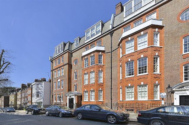  Image of 3 bedroom Property to rent in Church Row London NW3 at Church Row Hampstead Village Hampstead Village, NW3 6UR