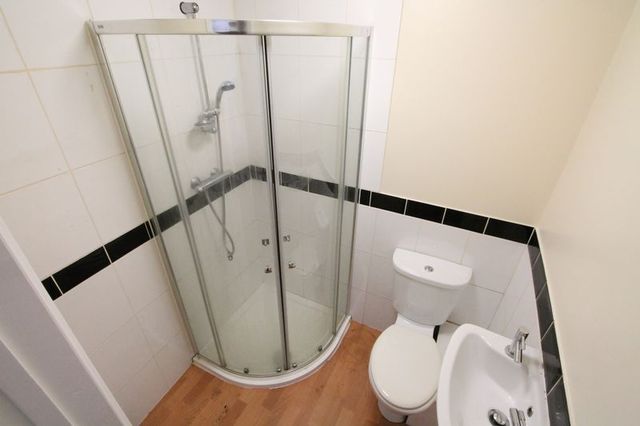 Image of Flat to rent in Churchill Road Boscombe Bournemouth BH1 at Churchill Road  Bournemouth, BH1 4ES