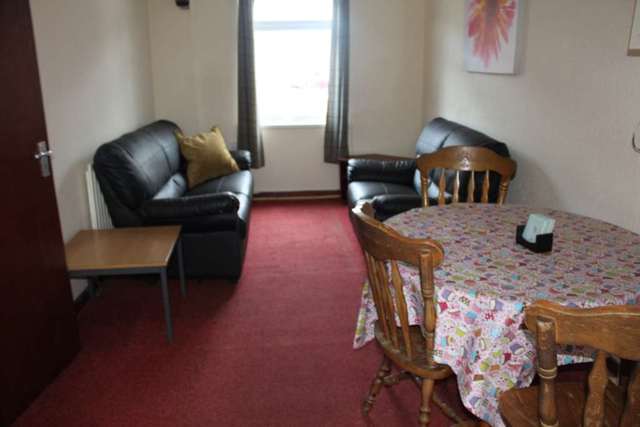 Image of 3 bedroom Flat to rent in City Road Roath Cardiff CF24 at City Road Roath Cardiff, CF24 3BP