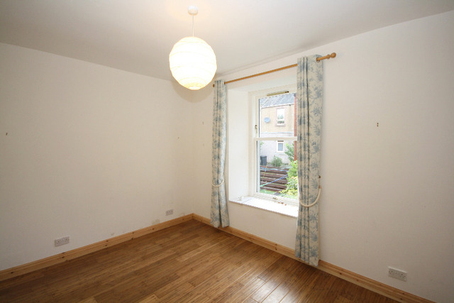  Image of 2 bedroom Flat to rent in City Road Dundee DD2 at West End Dundee Dundee, DD2 2BG