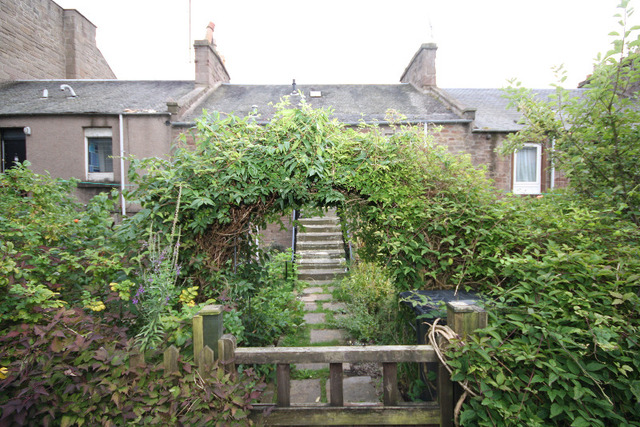  Image of 2 bedroom Flat to rent in City Road Dundee DD2 at West End Dundee Dundee, DD2 2BG