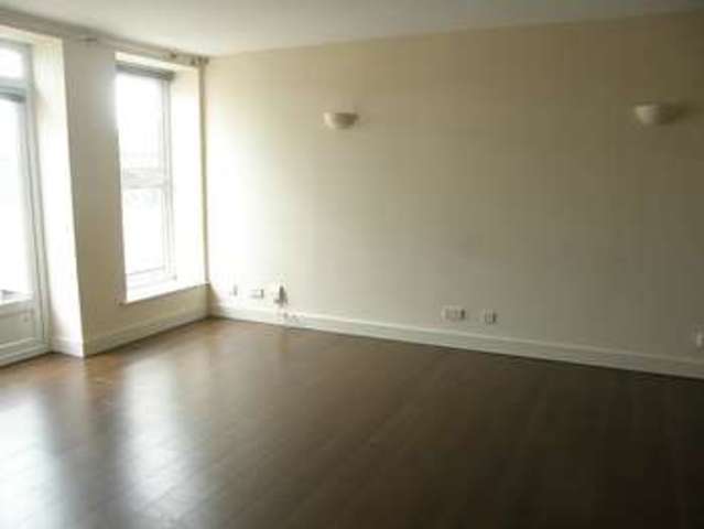  Image of 1 bedroom Flat to rent in Southampton Street Reading RG1 at Reading, RG1 2QW