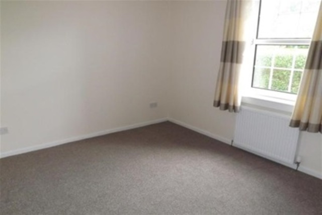  Image of 3 bedroom Flat to rent in Clachan Bridge Rosneath Helensburgh G84 at Rosneath Argyll and Bute Argyll and Bute, G84 0RG