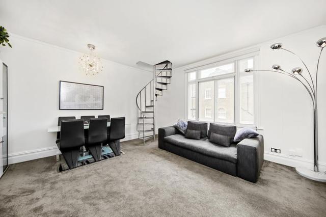  Image of 1 bedroom Property for sale in Clapham Common North Side London SW4 at Clapham Common North Side  London, SW4 9SW