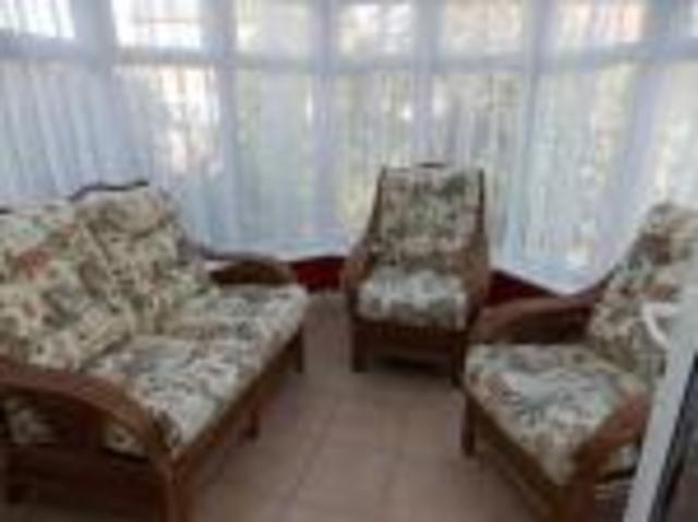 Image of 4 bedroom Detached house for sale in Clementine Road Swindon SN25 at Oakhurst  Swindon, SN25 2JS
