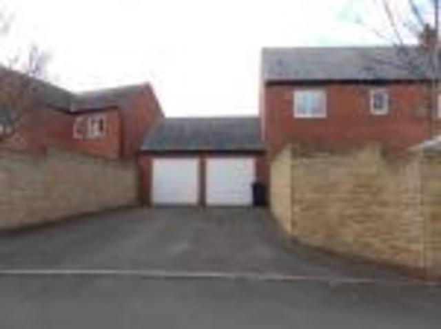  Image of 4 bedroom Detached house for sale in Clementine Road Swindon SN25 at Oakhurst  Swindon, SN25 2JS