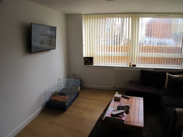  Image of 1 bedroom Apartment to rent in Cleveland Road Gosport PO12 at Cleveland Road Alverstoke Gosport, PO12 2JG