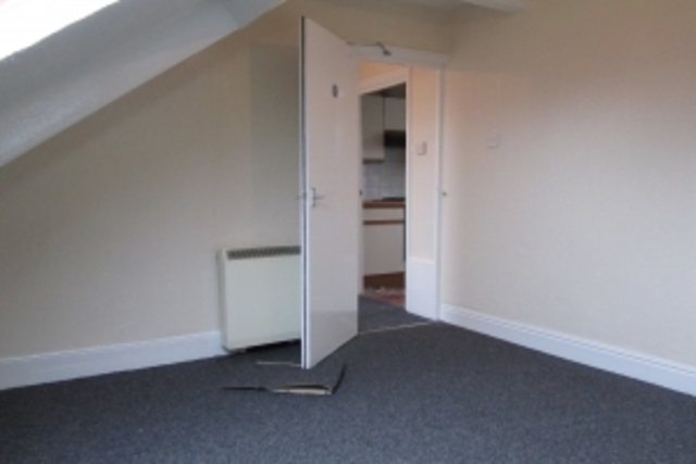  Image of 1 bedroom Apartment to rent in Clive Street Cardiff CF11 at Clive Street  Cardiff, CF11 7HN
