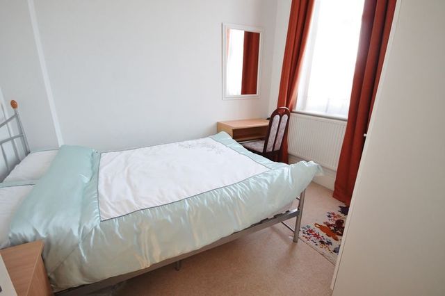  Image of 3 bedroom Terraced house for sale in Clyst Heath Exeter EX2 at Clyst Heath  Exeter, EX2 7EY