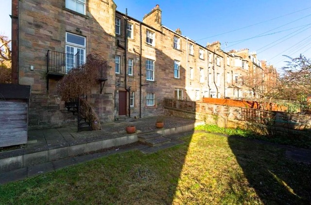  Image of 5 bedroom Terraced house to rent in Coltbridge Terrace Edinburgh EH12 at Murrayfield Edinburgh Edinburgh, EH12 6AE
