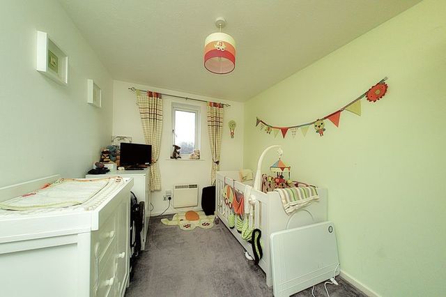  Image of 2 bedroom Flat for sale in Conduit Mead Chichester PO19 at Conduit Mead  Chichester, PO19 6UP