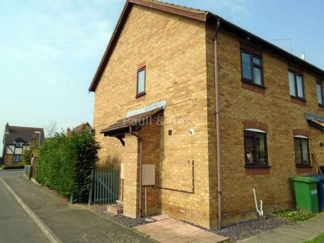  Image of 2 bedroom Cluster House to rent in Cookson Close Yaxley Peterborough PE7 at Cookson Close Yaxley Peterborough, PE7 3WN