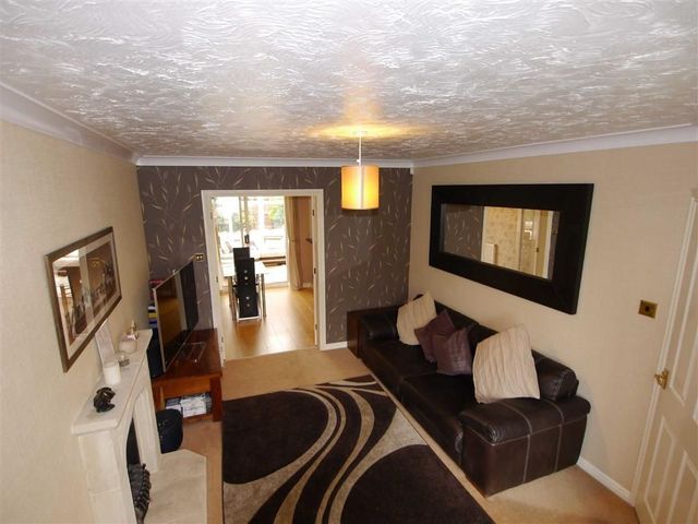  Image of 4 bedroom Property for sale in Cornstone Fold Leeds LS12 at Cornstone Fold Leeds Leeds, LS12 5SX