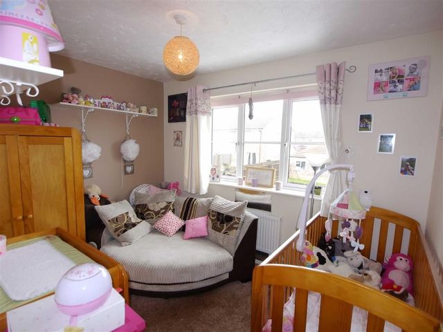  Image of 4 bedroom Property for sale in Cornstone Fold Leeds LS12 at Cornstone Fold Leeds Leeds, LS12 5SX