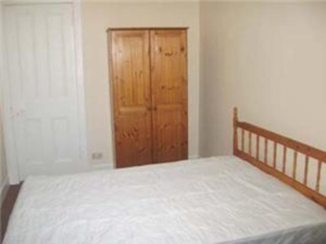  Image of 2 bedroom Flat to rent in Crieff Road Perth PH1 at Perth Perthshire Perthshire, PH1 5AF