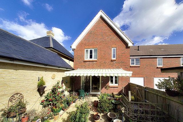  Image of 3 bedroom Semi-Detached house for sale in Cuckoo Fields Fishbourne Chichester PO18 at Cuckoo Fields Fishbourne Chichester, PO18 8EF
