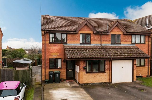  Image of 3 bedroom Semi-Detached house to rent in Cunningham Close Higham Ferrers Rushden NN10 at Cunningham Close Higham Ferrers Rushden, NN10 8BS
