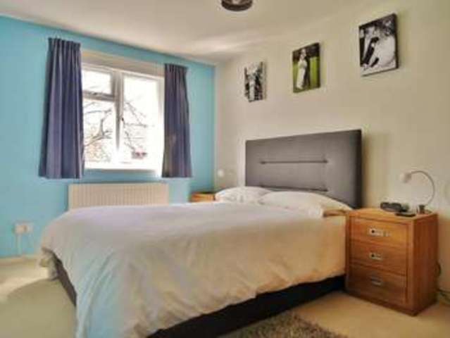  Image of 3 bedroom Terraced house for sale in Curtis Avenue Abingdon OX14 at Abingdon, OX14 3TT