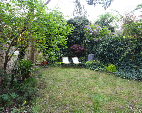  Image of 2 bedroom Apartment for sale in Dagmar Road London SE5 at Dagmar Road  Camberwell, SE5 8NZ