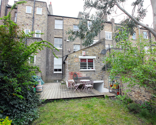  Image of 2 bedroom Apartment for sale in Dagmar Road London SE5 at Dagmar Road  Camberwell, SE5 8NZ