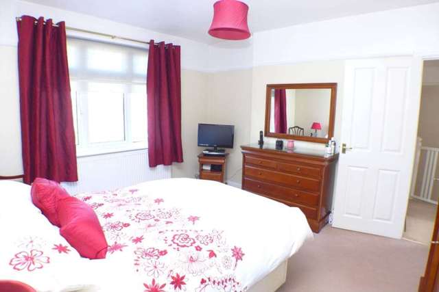  Image of 3 bedroom Detached house for sale in Danson Road Bexley DA5 at Danson Road  Bexley, DA5 1DG