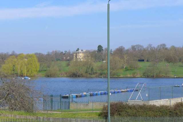  Image of 3 bedroom Detached house for sale in Danson Road Bexley DA5 at Danson Road  Bexley, DA5 1DG