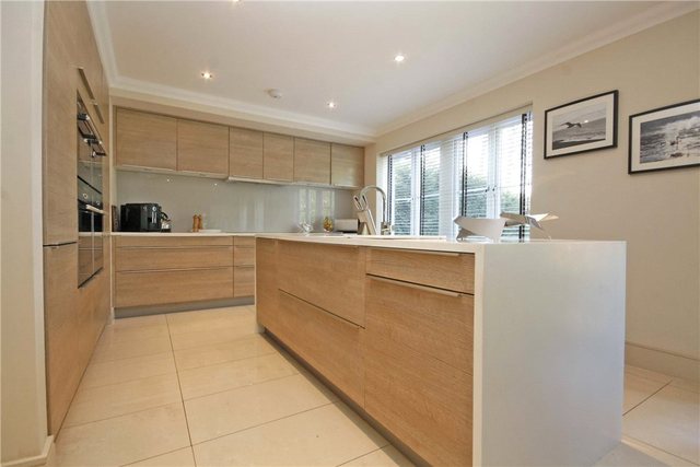  Image of 5 bedroom Detached house for sale in Dartnell Avenue West Byfleet KT14 at West Byfleet Surrey West Byfleet, KT14 6PJ