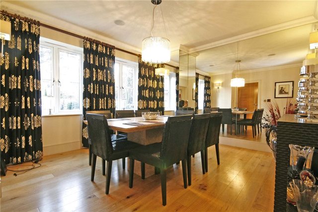  Image of 5 bedroom Detached house for sale in Dartnell Avenue West Byfleet KT14 at West Byfleet Surrey West Byfleet, KT14 6PJ