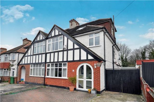 house front Image of 4 bedroom Semi-Detached house for sale in Derek Avenue Wallington SM6 at Surrey, SM6 7LA Image of house front