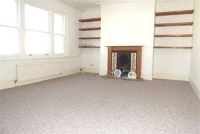  Image of 1 bedroom Flat to rent in Ditchling Rise Brighton BN1 at Brighton, BN1 4QQ