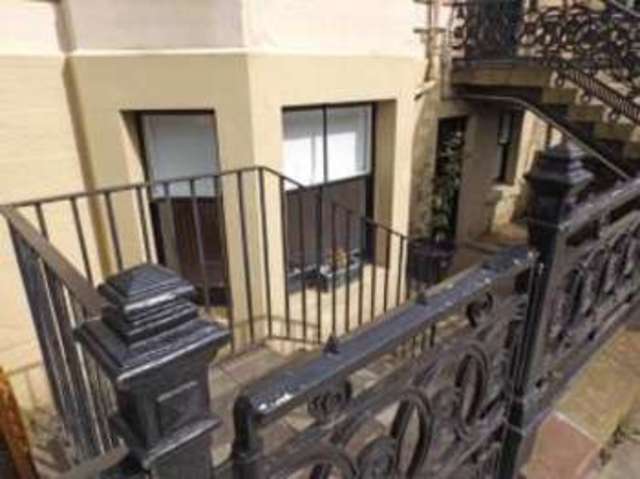  Image of 2 bedroom Flat for sale in Dowanside Road Glasgow G12 at Dowanhill Glasgow Glasgow, G12 9DA