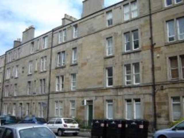  Image of 1 bedroom Flat to rent in Downfield Place Edinburgh EH11 at Dalry Edinburgh Edinburgh, EH11 2EJ