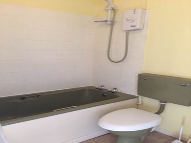  Image of 1 bedroom Detached house to rent in Dunnington Avenue Kidderminster DY10 at KIDDERMINSTER  Cookley, DY10 2YT