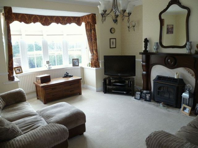  Image of 4 bedroom Semi-Detached house for sale in Durham Road Bishop Auckland DL14 at Durham Road  Bishop Auckland, DL14 7HX