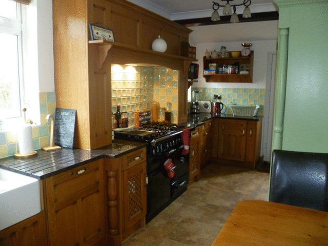  Image of 4 bedroom Semi-Detached house for sale in Durham Road Bishop Auckland DL14 at Durham Road  Bishop Auckland, DL14 7HX