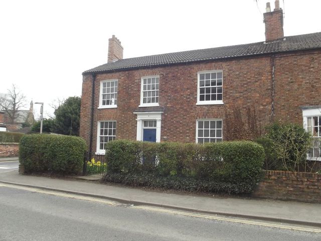  Image of 4 bedroom Semi-Detached house to rent in East Street Horncastle LN9 at East Street  Horncastle, LN9 6AZ