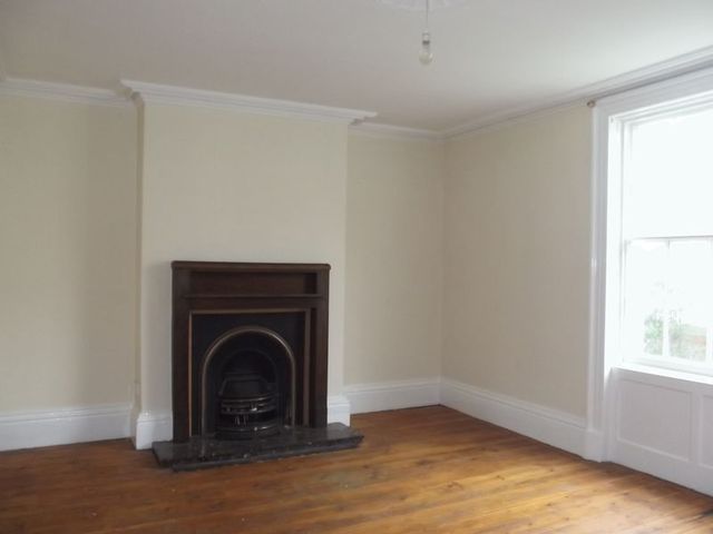  Image of 4 bedroom Semi-Detached house to rent in East Street Horncastle LN9 at East Street  Horncastle, LN9 6AZ