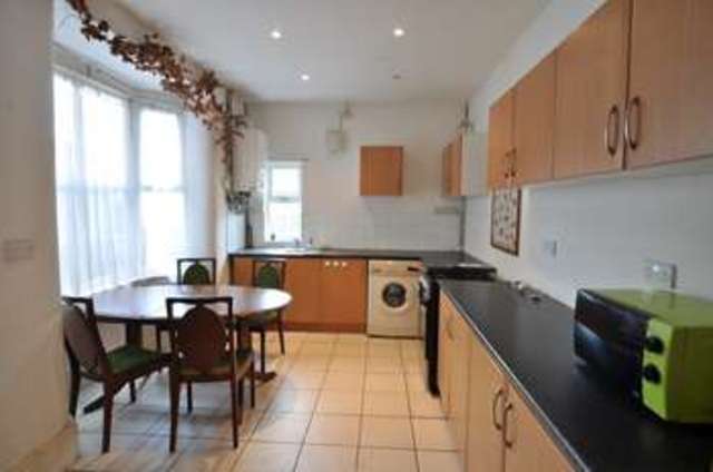  Image of 3 bedroom Property to rent in Eastwood Road Balsall Heath Birmingham B12 at Eastwood Road Balsall Heath Birmingham, B12 9NB
