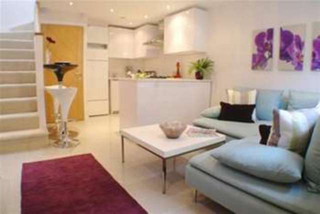  Image of 1 bedroom Property to rent in Ebury Road Rickmansworth WD3 at Rickmansworth, WD3 1BN
