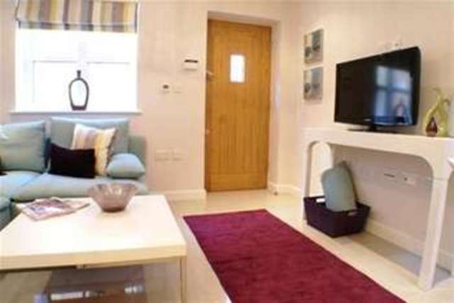  Image of 1 bedroom Property to rent in Ebury Road Rickmansworth WD3 at Rickmansworth, WD3 1BN